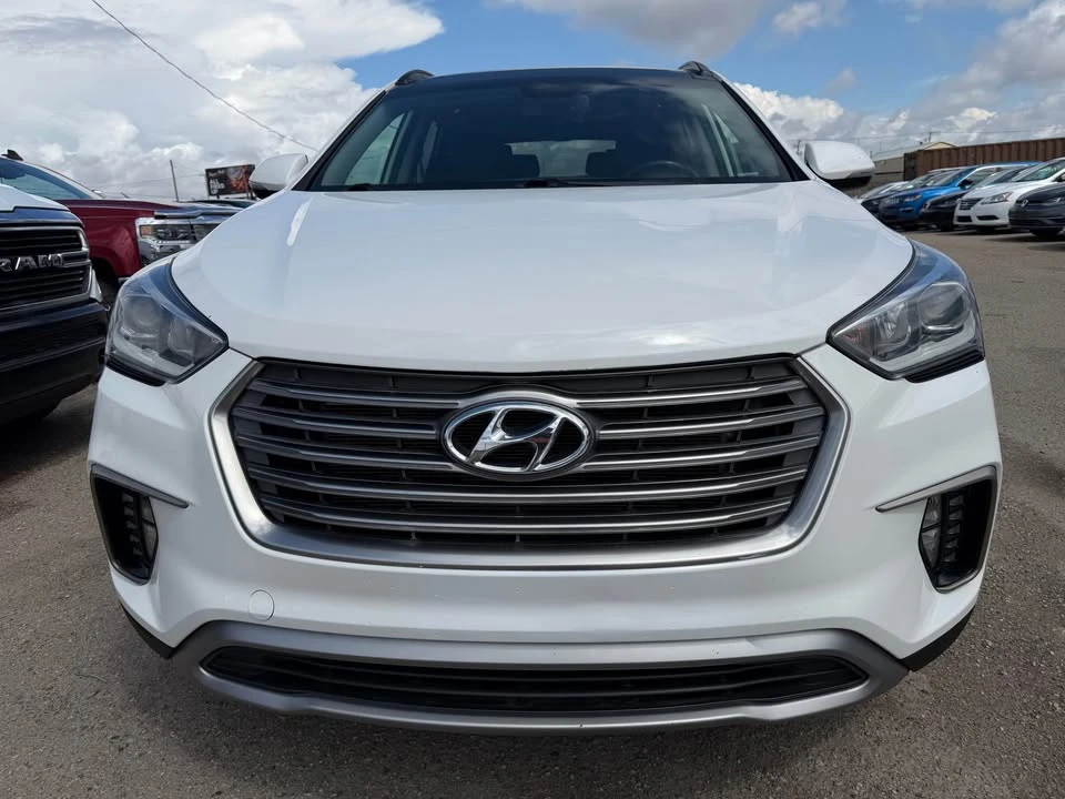 2017 Hyundai Santa Fe - Image 2 of 20
