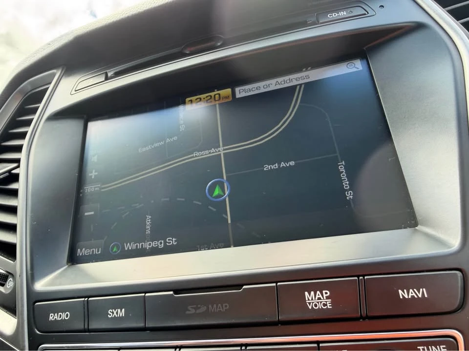 2017 Hyundai Santa Fe - Image 9 of 20