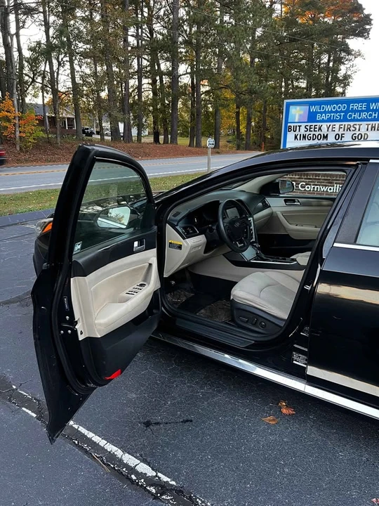 2017 Hyundai Sonata - Image 15 of 18