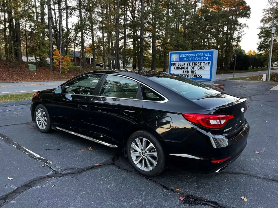 2017 Hyundai Sonata - Image 8 of 18
