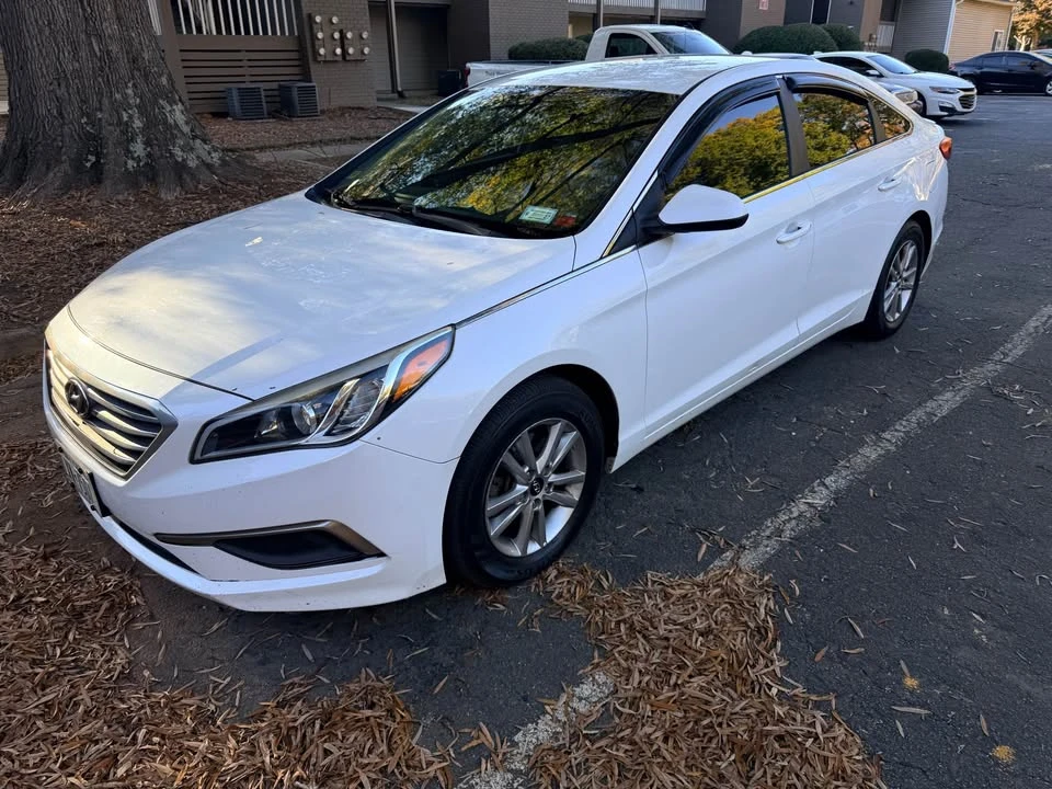 2017 Hyundai Sonata - Image 3 of 6