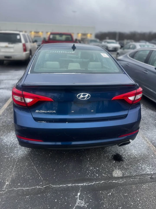 2017 Hyundai Sonata - Image 3 of 5
