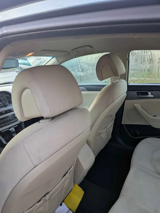 2017 Hyundai Sonata - Image 4 of 9