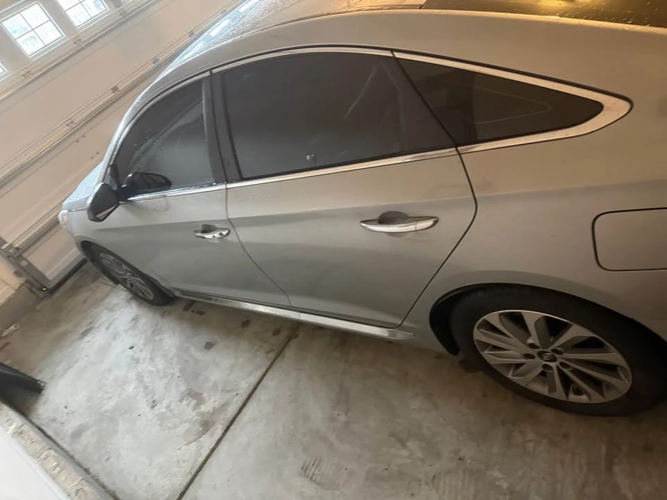 2017 Hyundai Sonata - Image 6 of 10