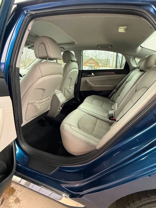 2017 Hyundai Sonata - Image 11 of 20