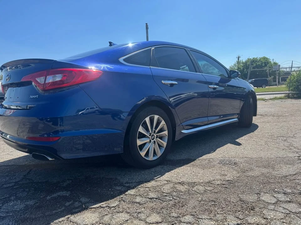2017 Hyundai Sonata - Image 2 of 20