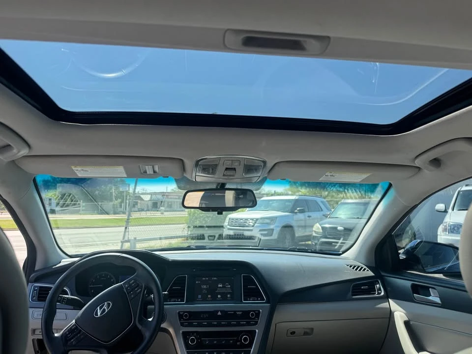 2017 Hyundai Sonata - Image 12 of 20