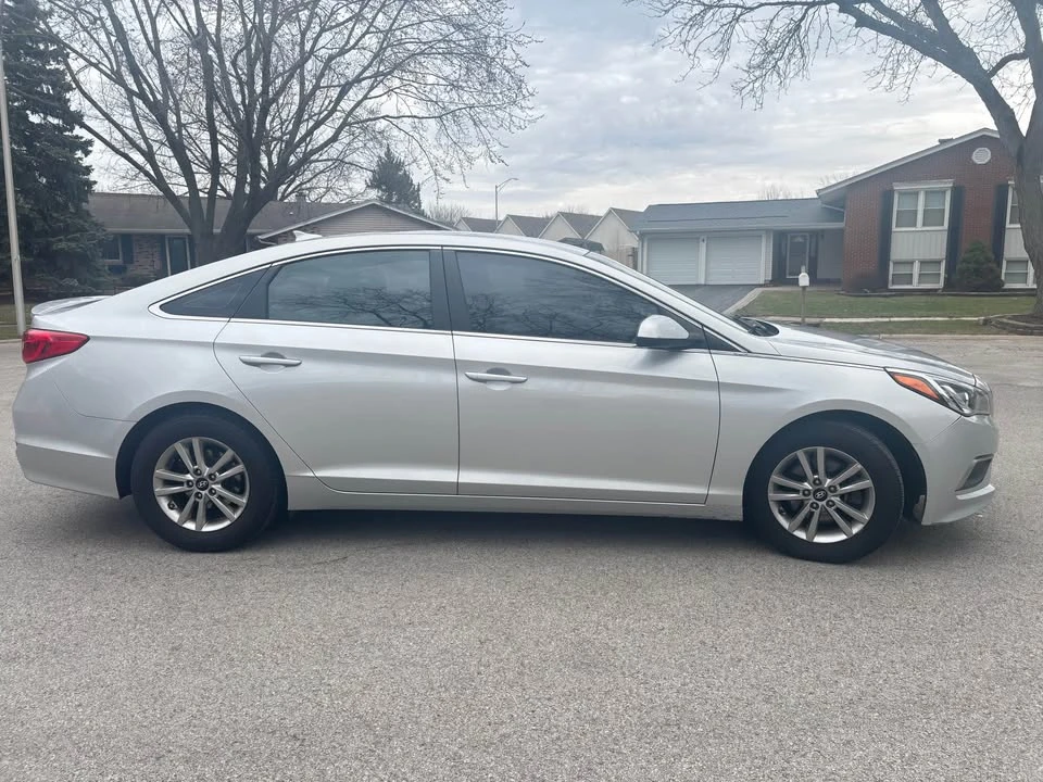 2017 Hyundai Sonata - Image 3 of 13