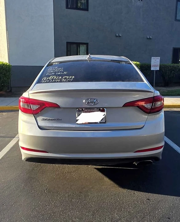2017 Hyundai Sonata - Image 4 of 4