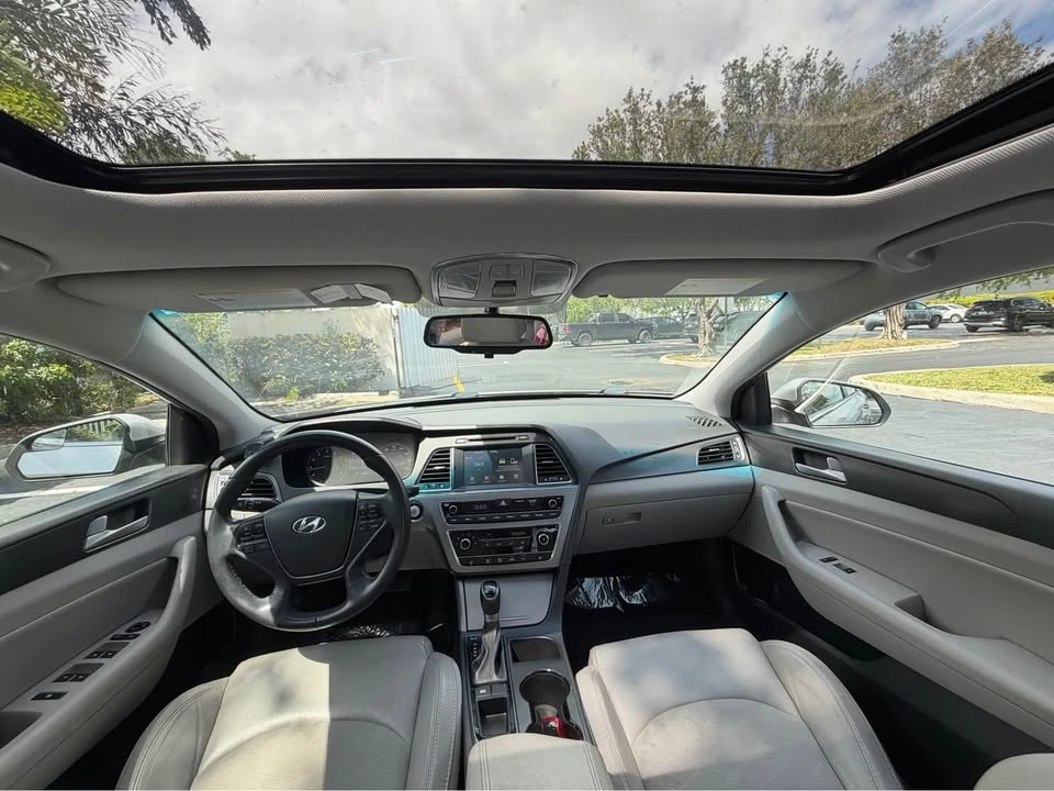 2017 Hyundai Sonata - Image 16 of 19