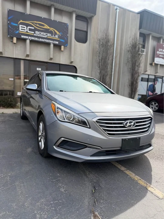 2017 Hyundai Sonata - Image 3 of 12