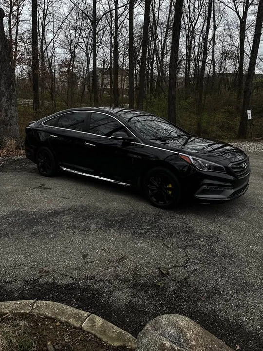 2017 Hyundai Sonata - Image 4 of 4