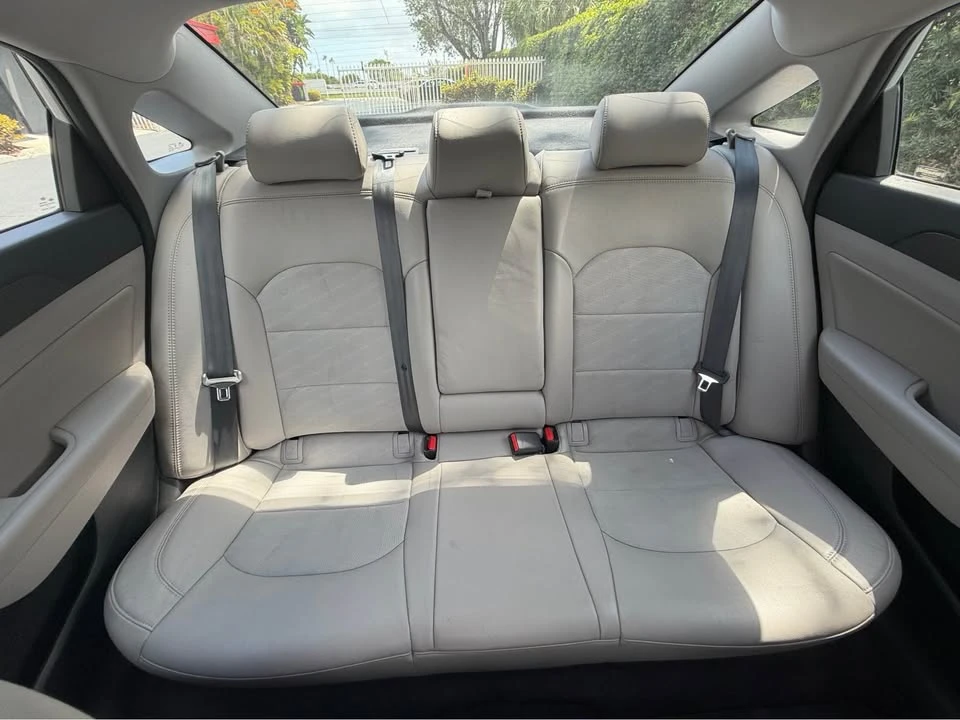 2017 Hyundai Sonata - Image 14 of 19