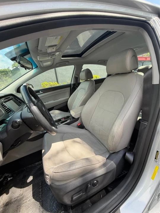2017 Hyundai Sonata - Image 7 of 19