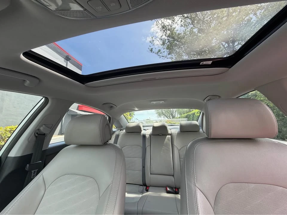 2017 Hyundai Sonata - Image 12 of 19