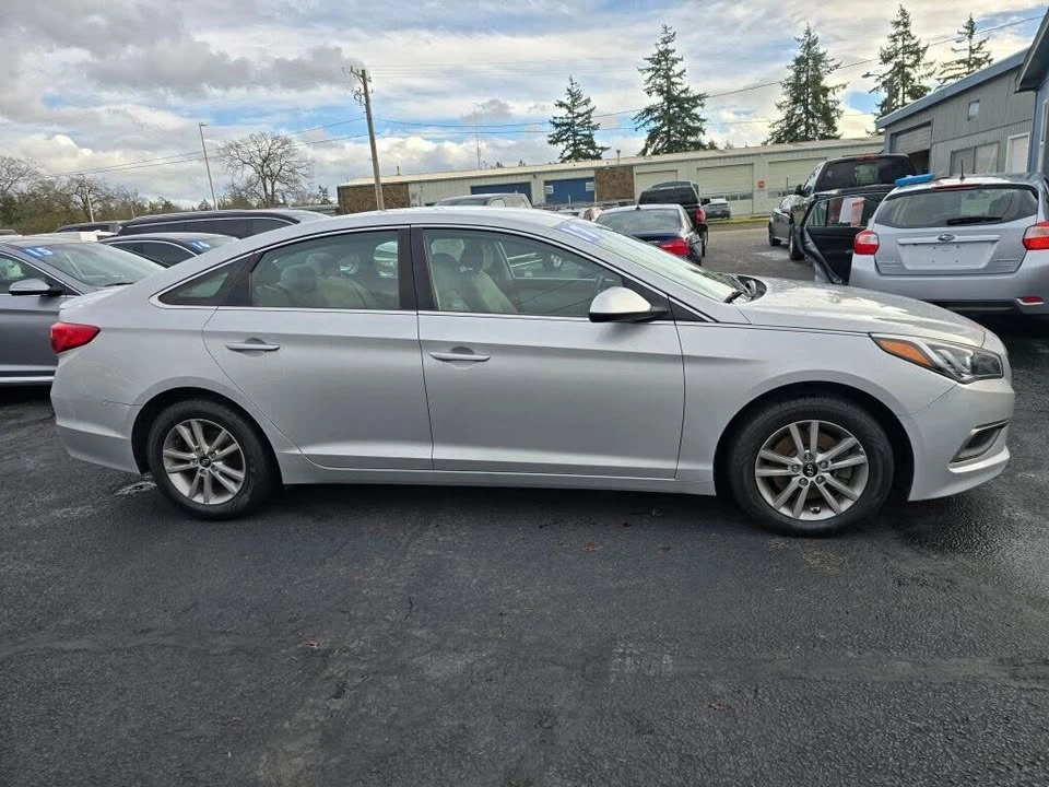 2017 Hyundai Sonata - Image 6 of 20