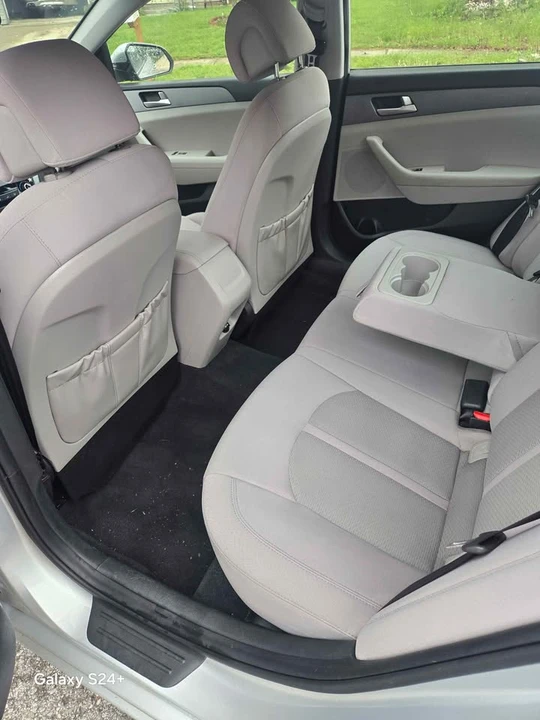 2017 Hyundai Sonata - Image 7 of 8