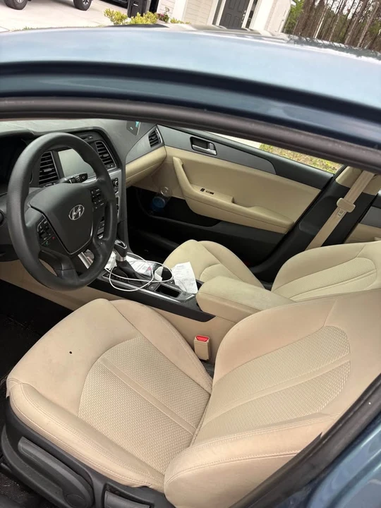 2017 Hyundai Sonata - Image 5 of 9