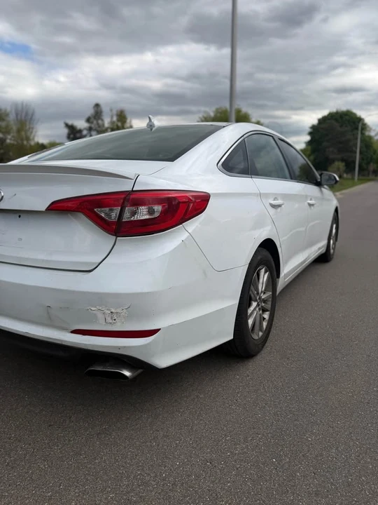 2017 Hyundai Sonata - Image 7 of 13