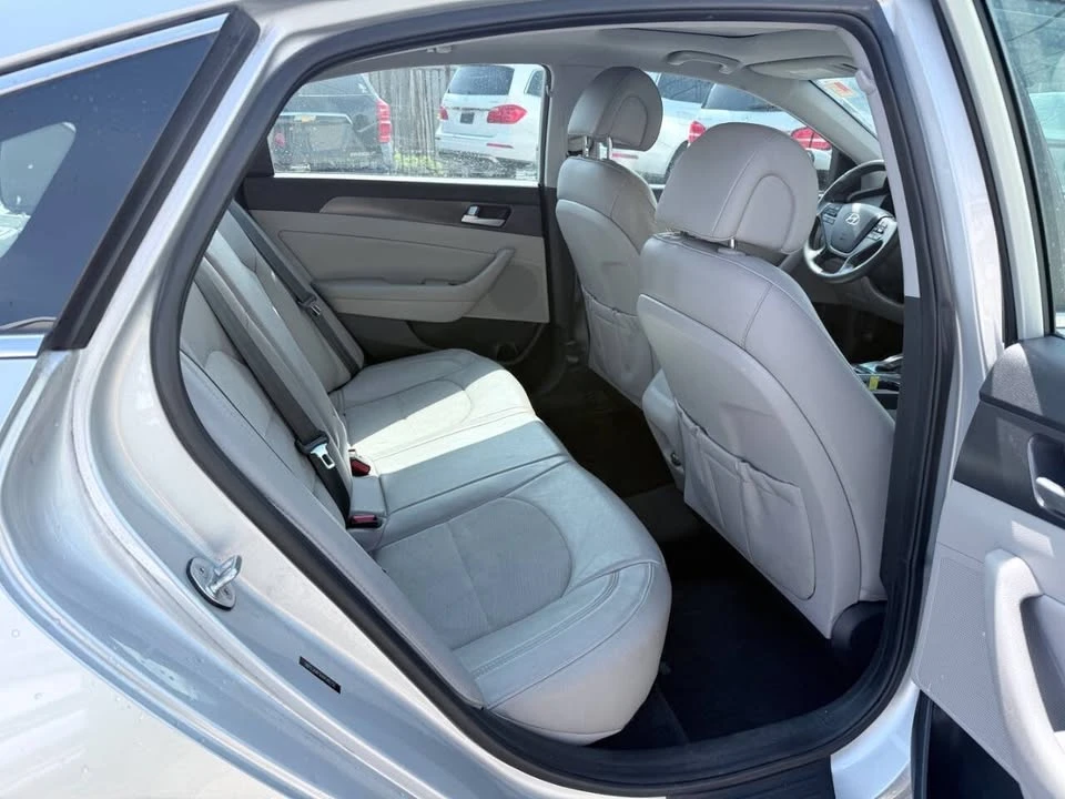 2017 Hyundai Sonata - Image 17 of 20