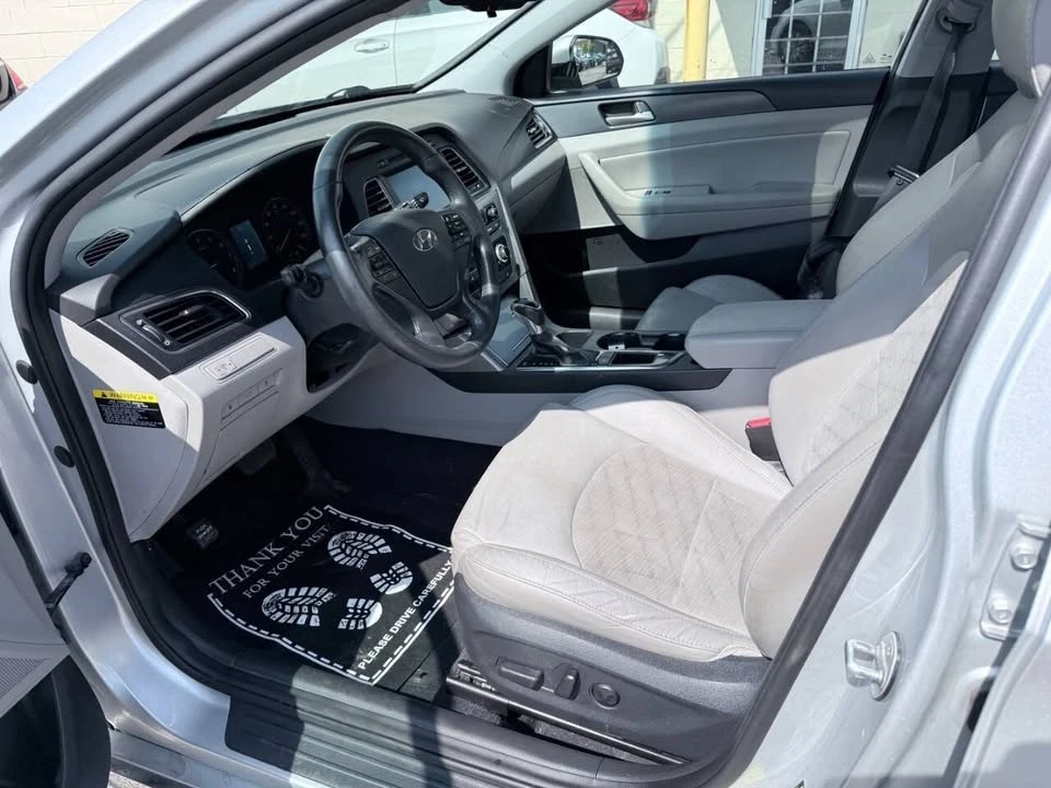 2017 Hyundai Sonata - Image 16 of 20