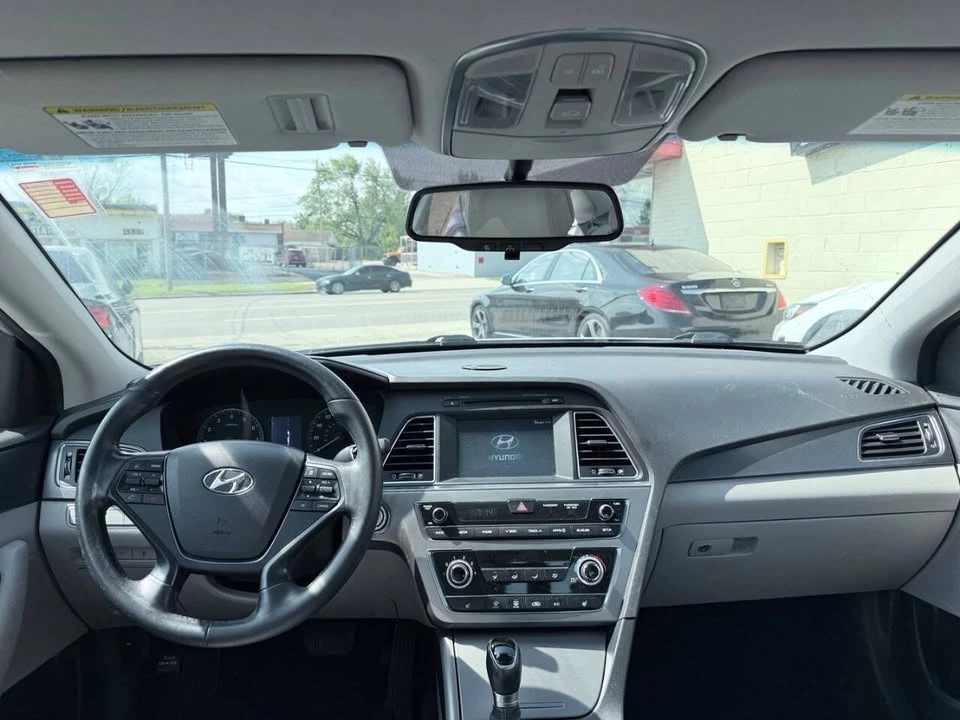 2017 Hyundai Sonata - Image 18 of 20