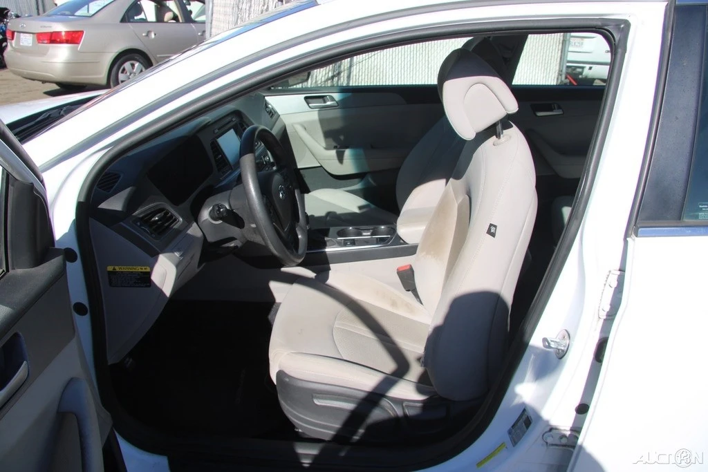 2017 Hyundai Sonata - Image 12 of 21