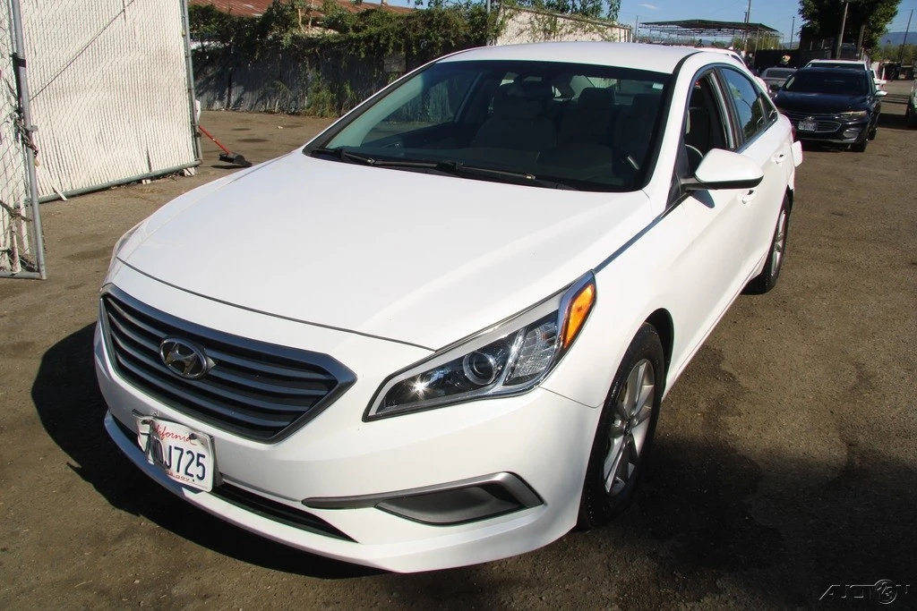 2017 Hyundai Sonata - Image 2 of 21