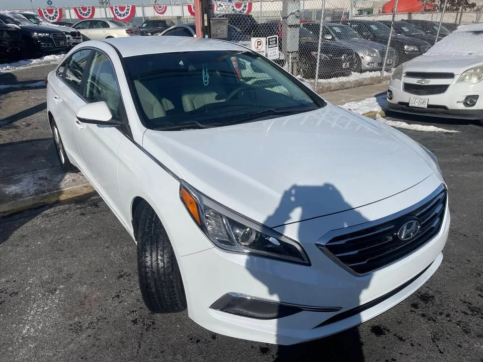 2017 Hyundai Sonata - Image 5 of 20