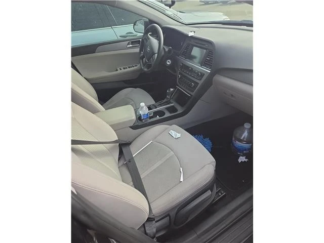 2017 Hyundai Sonata - Image 6 of 9