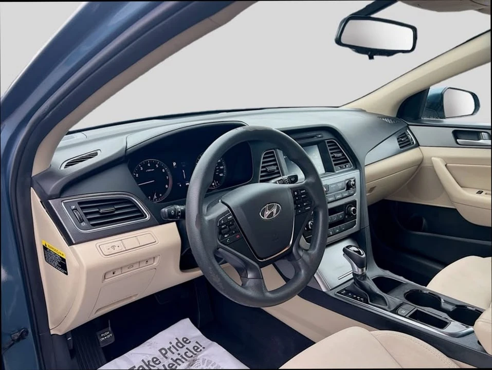 2017 Hyundai Sonata - Image 7 of 15
