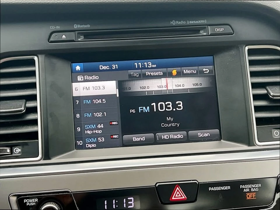 2017 Hyundai Sonata - Image 11 of 15