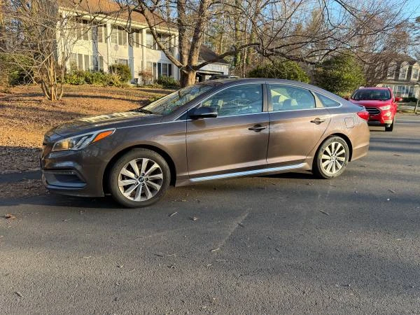 2017 Hyundai Sonata - Image 10 of 16