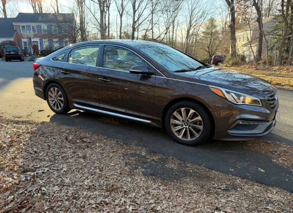 2017 Hyundai Sonata - Image 5 of 16