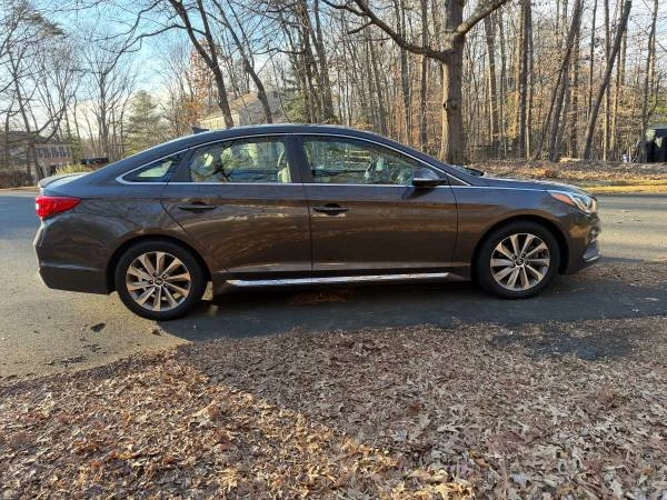2017 Hyundai Sonata - Image 4 of 16