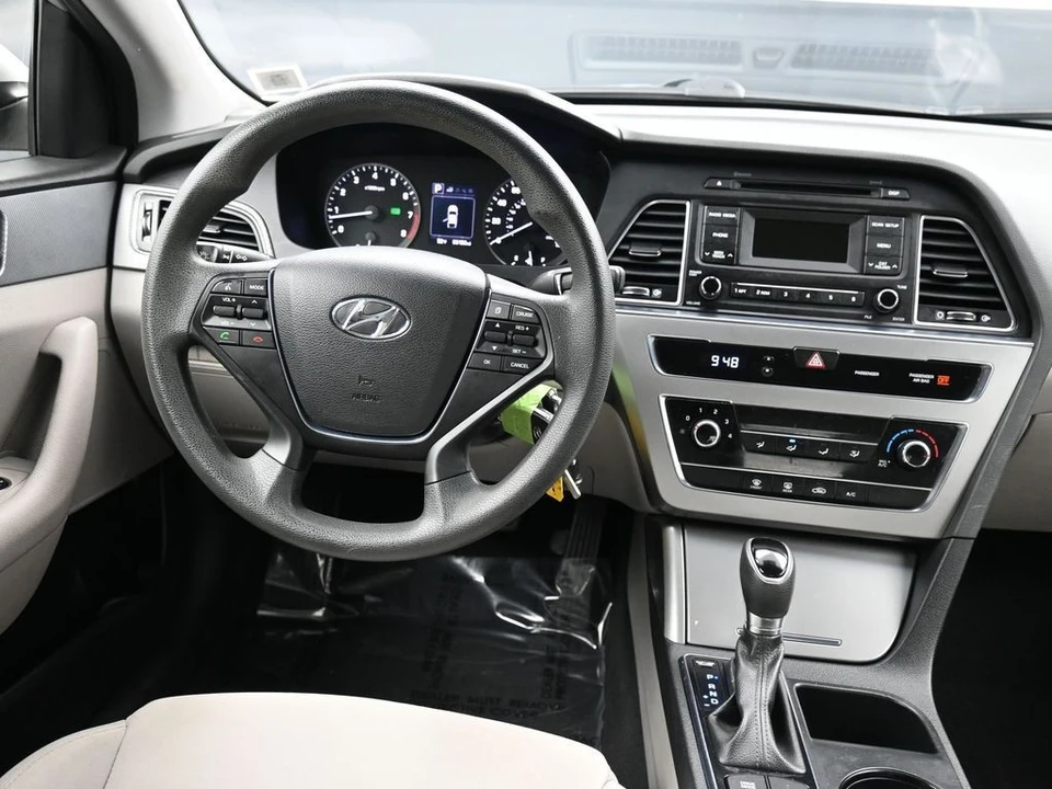 2017 Hyundai Sonata - Image 19 of 21