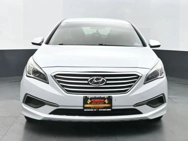 2017 Hyundai Sonata - Image 3 of 12