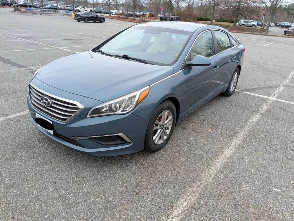 2017 Hyundai Sonata - Image 7 of 15