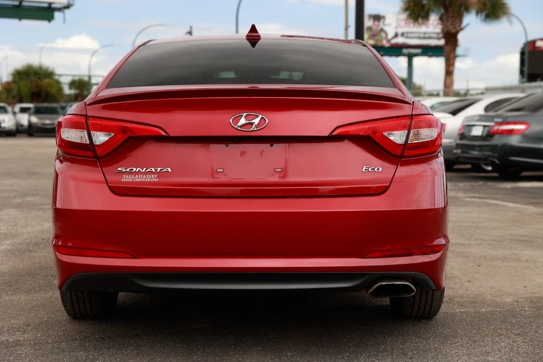 2017 Hyundai Sonata - Image 7 of 12