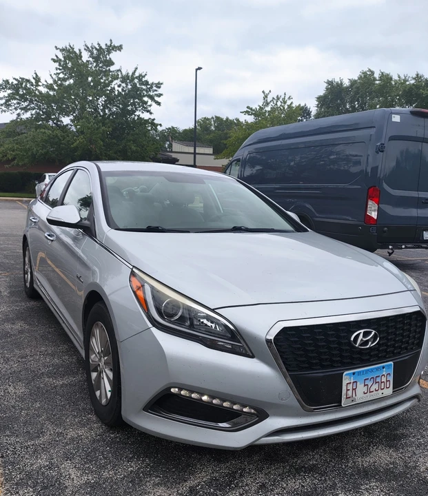 2017 Hyundai Sonata - Image 3 of 18