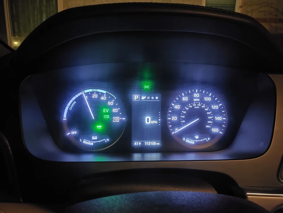 2017 Hyundai Sonata - Image 15 of 18