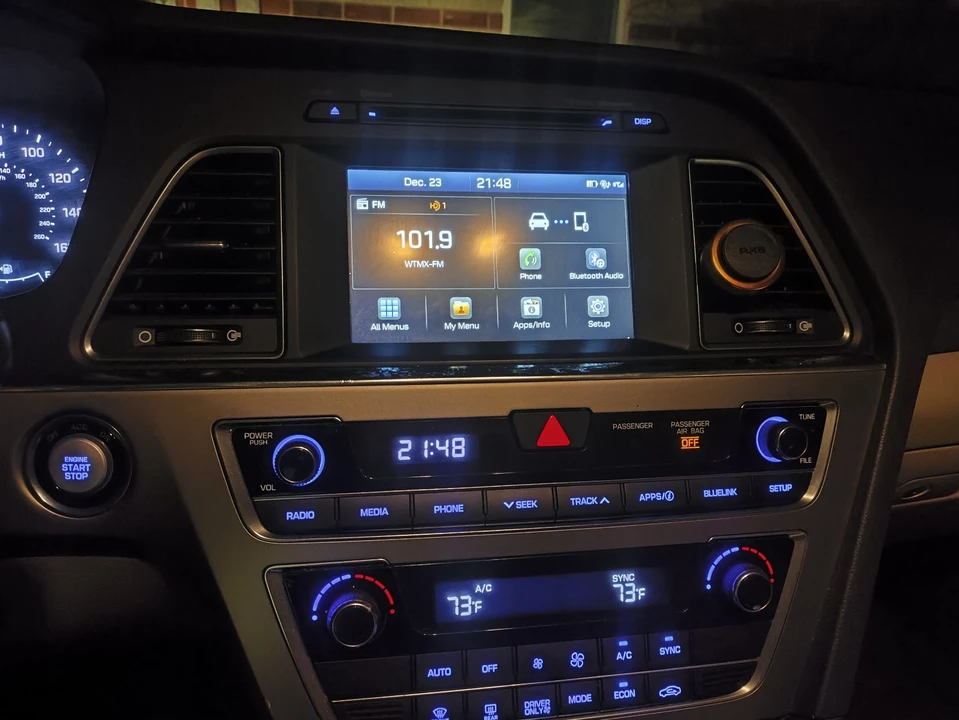 2017 Hyundai Sonata - Image 16 of 18