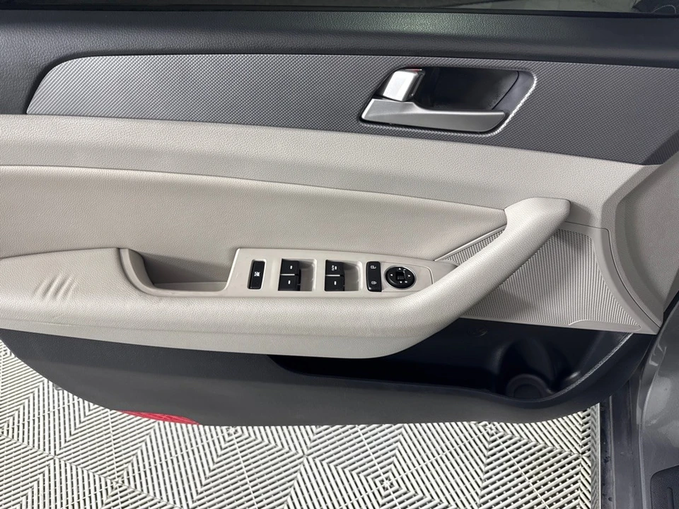 2017 Hyundai Sonata - Image 12 of 12