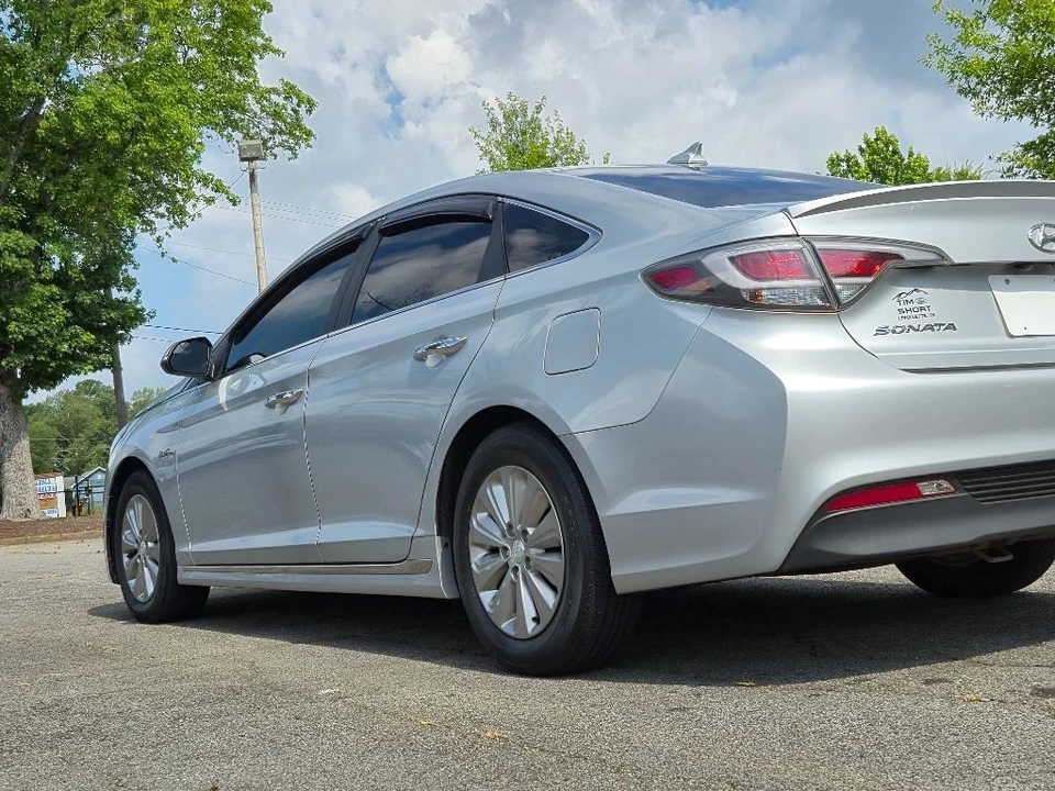 2017 Hyundai Sonata - Image 9 of 21