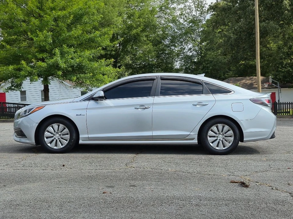2017 Hyundai Sonata - Image 8 of 21