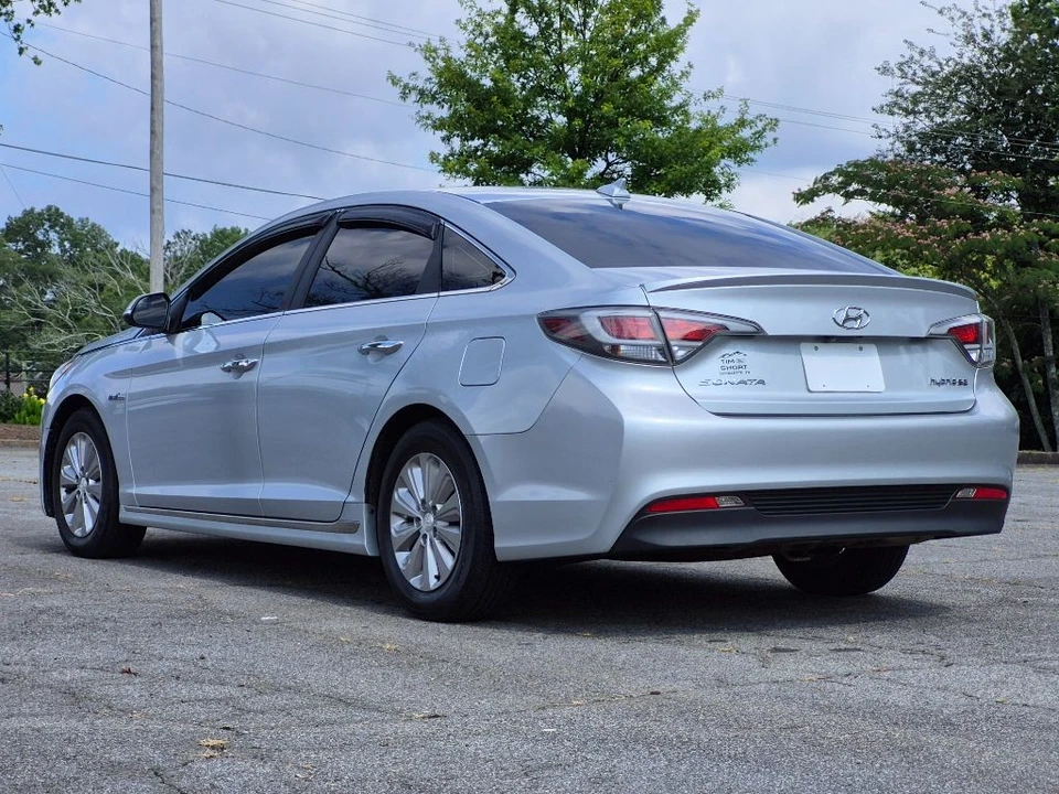 2017 Hyundai Sonata - Image 4 of 21