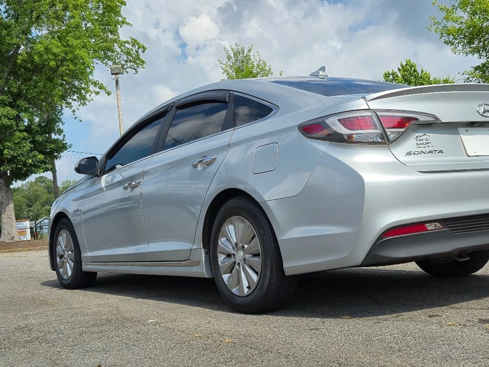 2017 Hyundai Sonata - Image 9 of 21