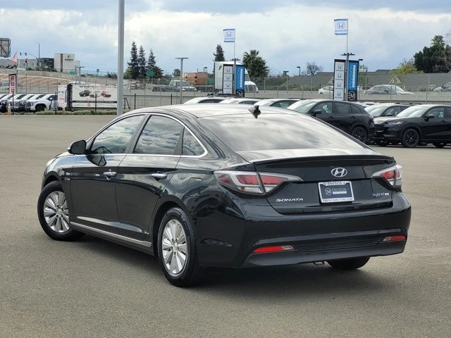 2017 Hyundai Sonata - Image 6 of 12