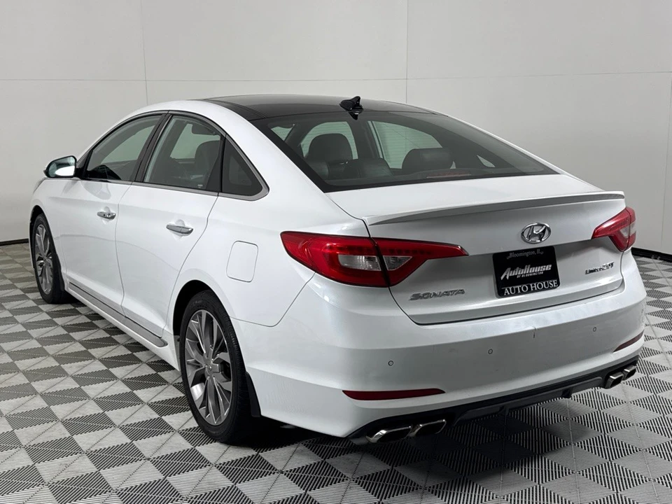 2017 Hyundai Sonata - Image 7 of 12