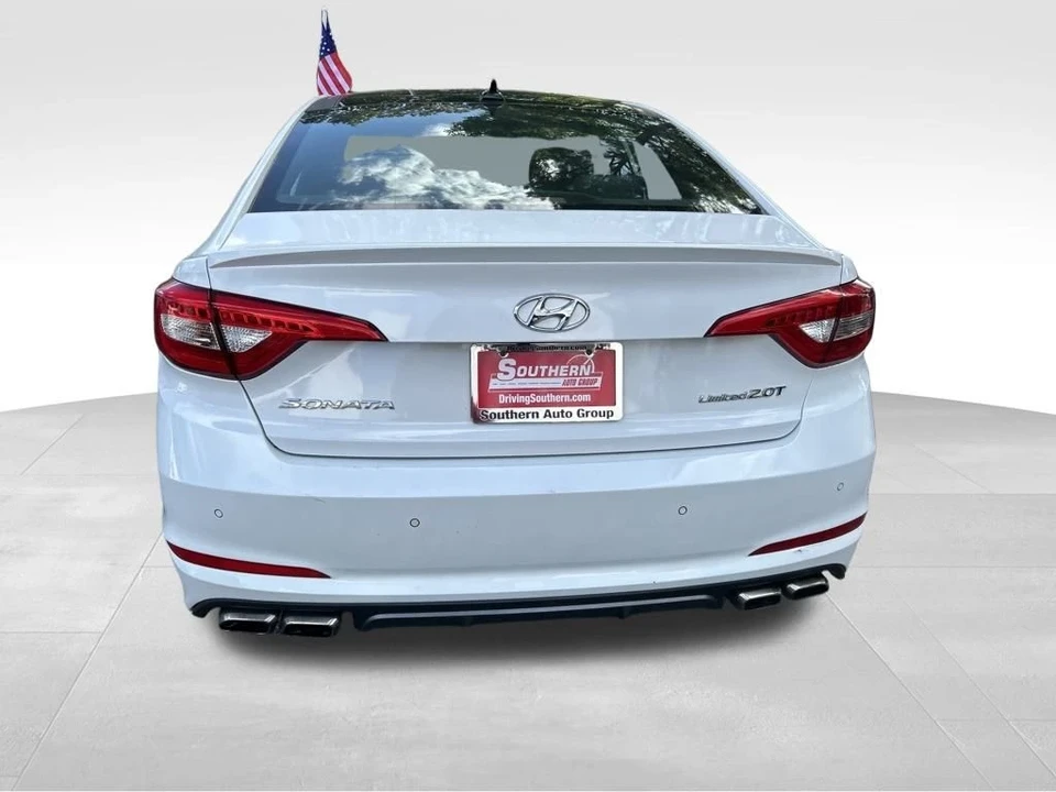 2017 Hyundai Sonata - Image 4 of 12
